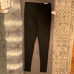 Victoria’s Secret leggings